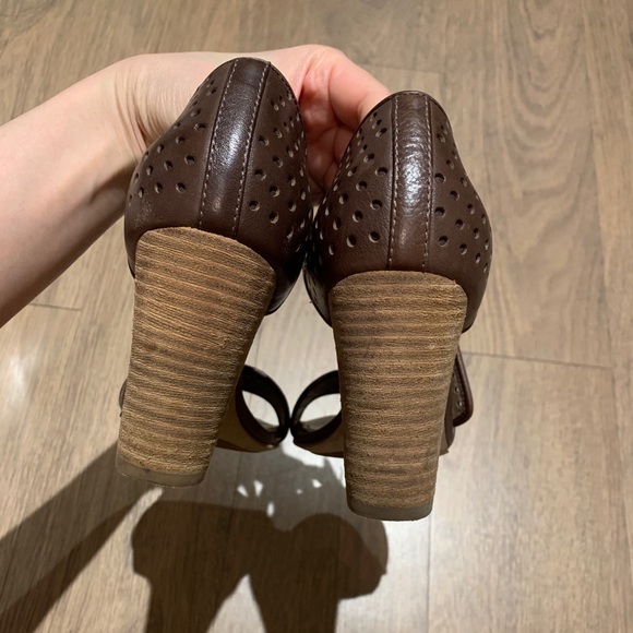 ECCO Strappy Heel Sandals, Size 36 - Picture 7 of 11